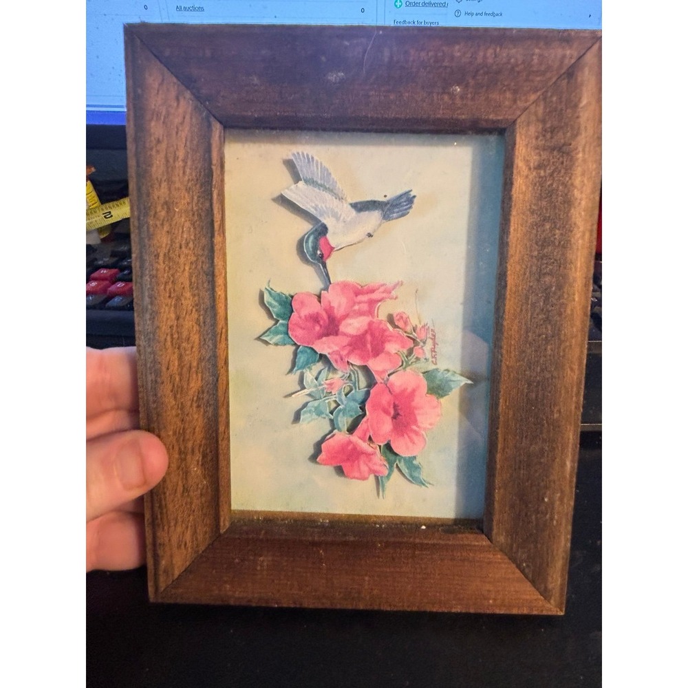 Hummingbird & flowers, VTG Shadow box art Matted Clear Glass Wall Mount